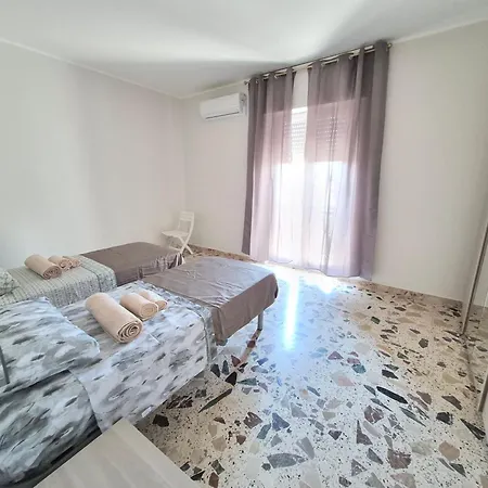 Casa Del Mare 拉默齐亚泰尔默